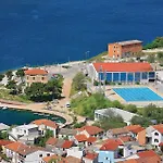Stunning In Tatil Evi Jadrija