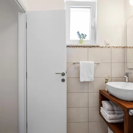 Luxurious Home In Jadrija *